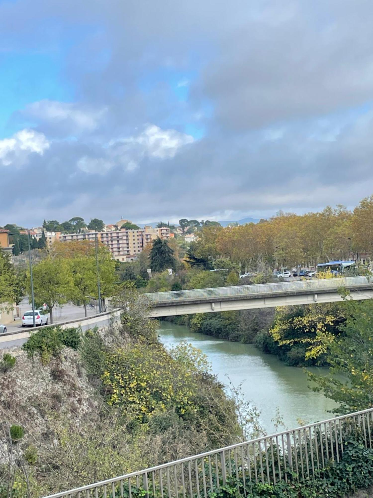 Chez Pauline & Vincent Cote Canal Каркассон Экстерьер фото